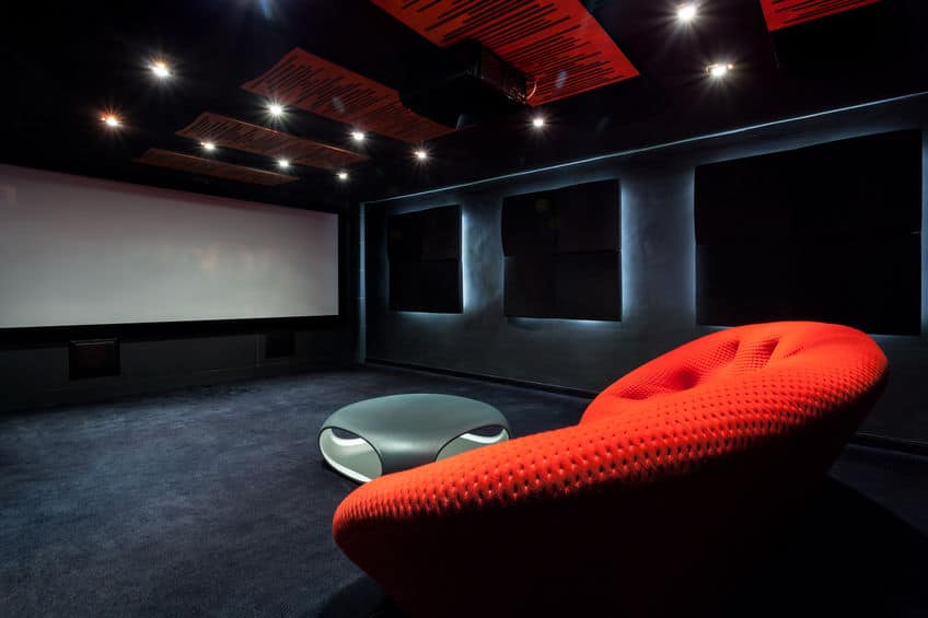 Home cinéma écrans projecteur sofa multi-room Secure inside